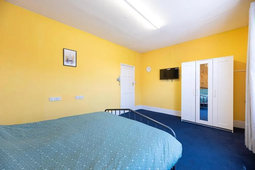 Kwatera prywatna Apartament Barking Road Comfy House Londyn